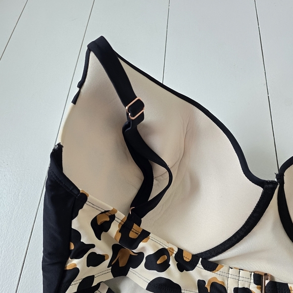 LYSA Cheetah Animal Print Belted Beth One Piece Swimsuit 2X 22W/24W - Picture 7 of 14